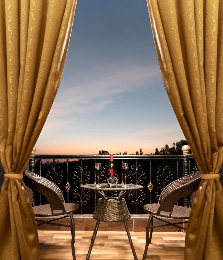 Shivanya Palace Mahābaleshwar Extérieur photo
