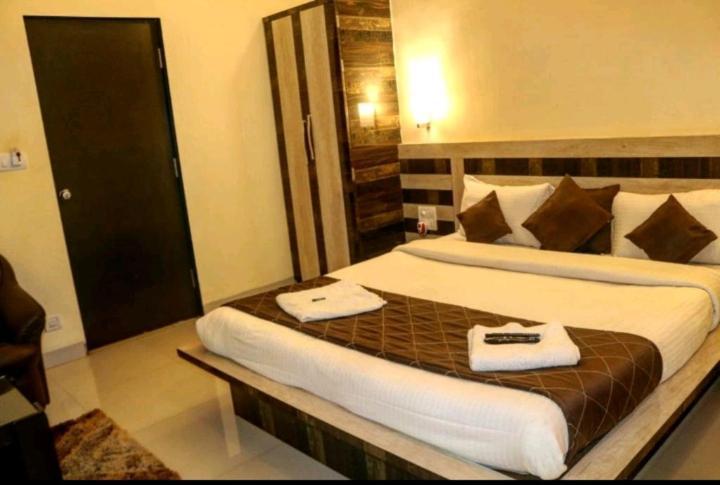 Shivanya Palace Mahābaleshwar Extérieur photo